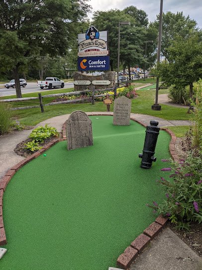 Pirate's Cove Adventure Golf photo 5