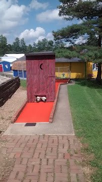 Kelly's Dairy Bar and Miniature Golf photo 5