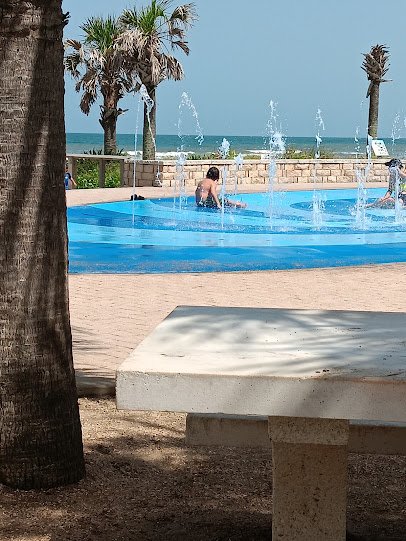 Splash Pad photo 5