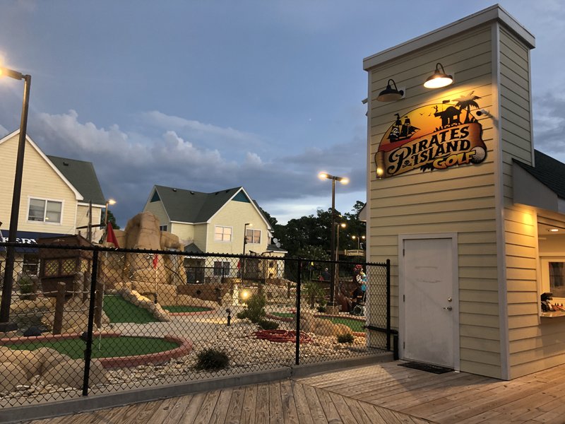 Pirates Island Golf & Corolla Arcade photo 4