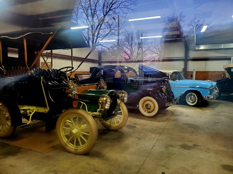 Cars of Many Colors photo 2