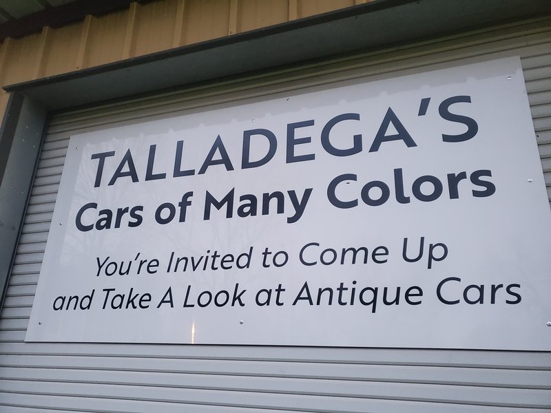 Cars of Many Colors photo 3