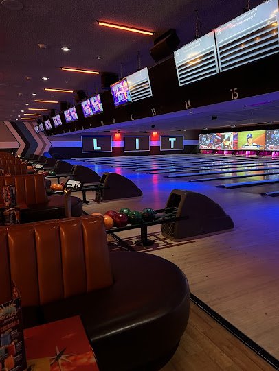 Lucky Strike Old Town photo 3