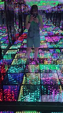 Amazing Chicago's Funhouse Maze photo 2