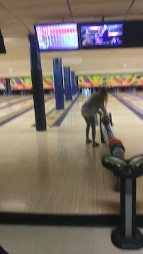 Landmark Lanes photo 2