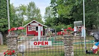 Red Putter Mini Golf photo 6