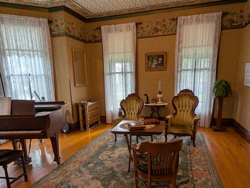 Former Governors' Mansion State Historic Site photo 4