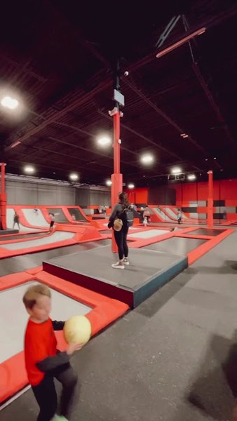 Get Air Trampoline Park photo 2