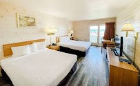 Blue Water Beachfront Hotel & Waterpark photo 2