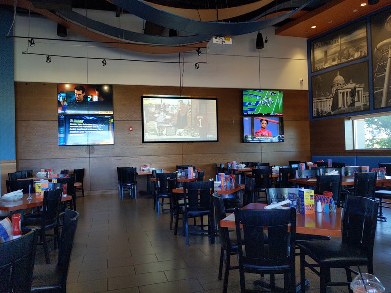 Dave & Buster's Oklahoma City photo 5