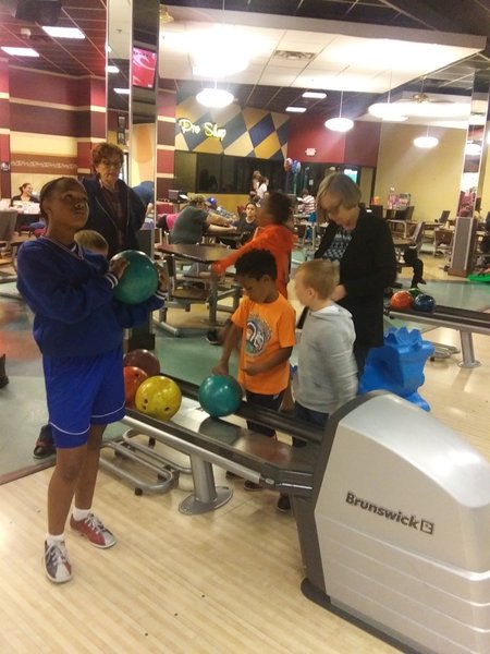 FireLake Bowling Center photo 5