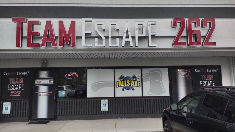 Falls Axe & Escape photo 3