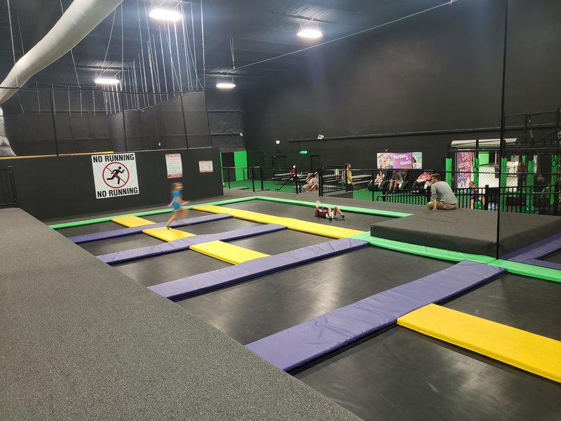 Jetz Trampoline Park photo 3