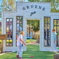 Gruene Mini Golf photo 2
