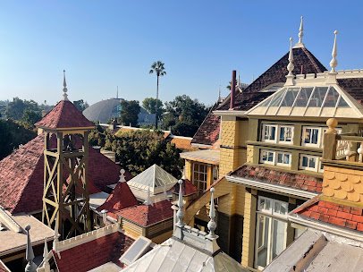 Winchester Mystery House photo 4