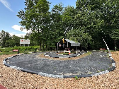 4 Seasons Putt-n-Play photo 3