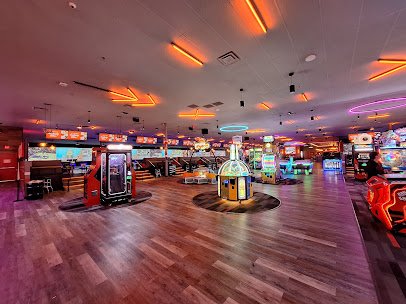 Lucky Strike Moorpark