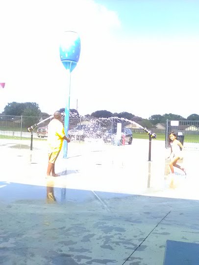 Lone Tree Creek Splash Pad photo 5