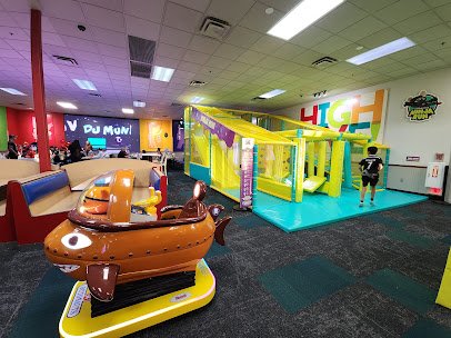 Chuck E. Cheese photo 3