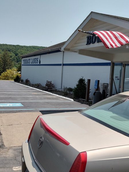 Terrace Lanes Bowling Center photo 4