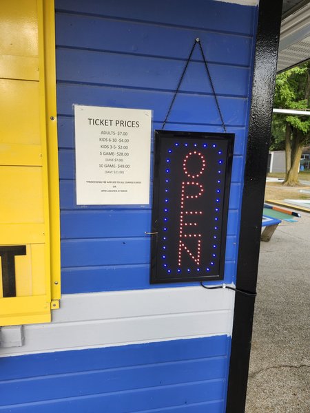 Tip Of The Thumb Mini Golf (Former Putt Putt) photo 4