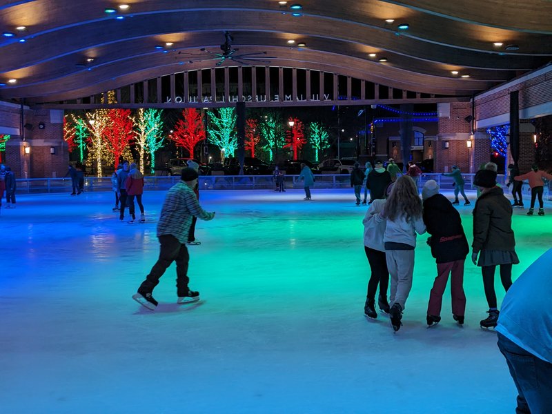 Ice Rink at Central Park Plaza photo 4