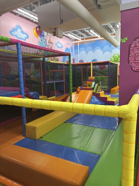 Kids Empire North Riverside Mall photo 4