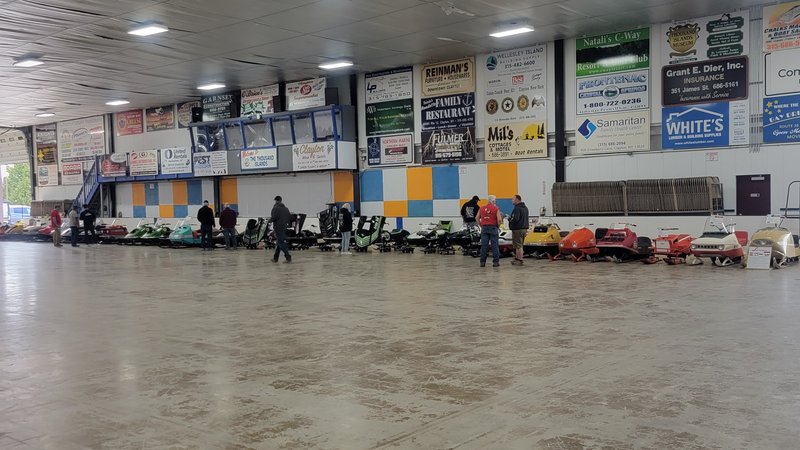 Cerow Recreation Park Arena photo 3