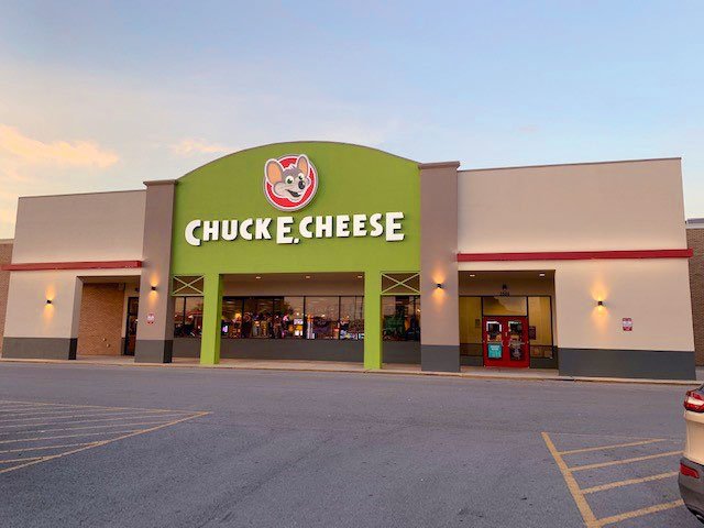 Chuck E. Cheese photo 5