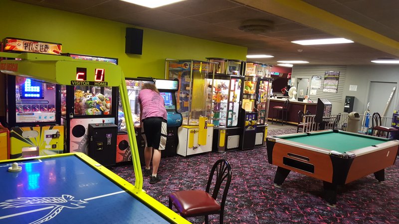 Rutland Bowlerama Inc. photo 2
