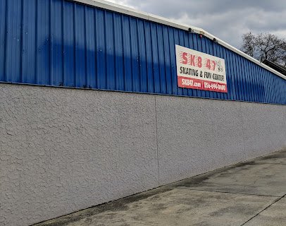 Sk8 47 Skating & Fun Center photo 5