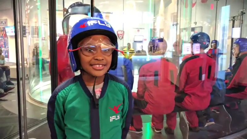 iFLY Indoor Skydiving - Chicago Rosemont photo 2