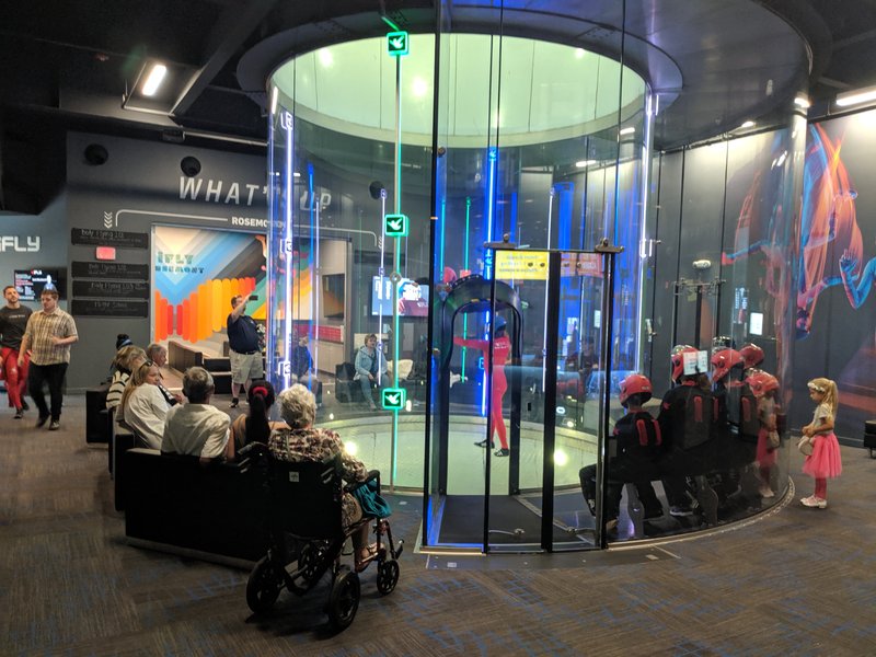 iFLY Indoor Skydiving - Chicago Rosemont photo 6