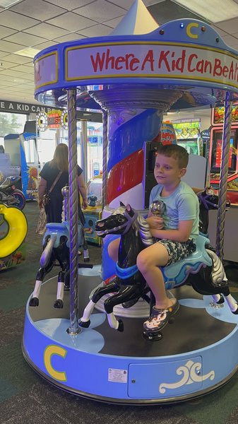 Chuck E. Cheese photo 5