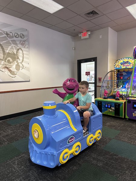 Chuck E. Cheese photo 6