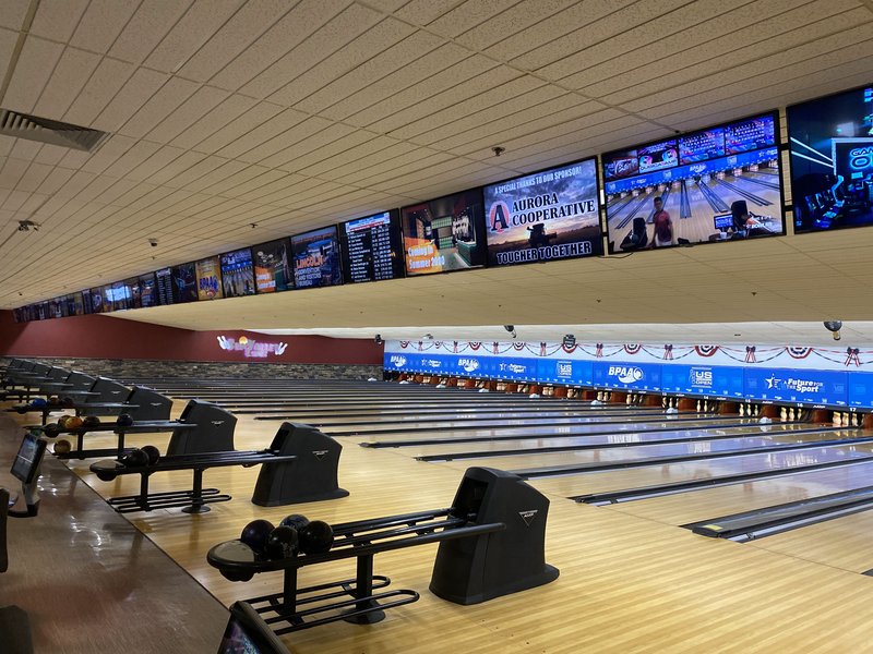 Sun Valley Lanes & Games photo 3