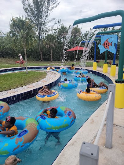 Paradise Cove Water Park photo 5