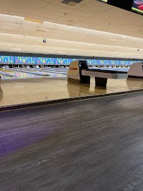Castro Village Bowl photo 3