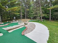 Twisted Pines Putt-Putt & Ice Cream photo 3