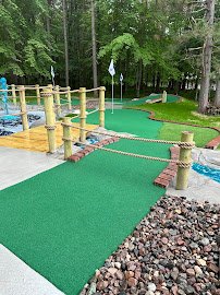 Twisted Pines Putt-Putt & Ice Cream photo 5