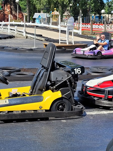 Go-kart track photo 3