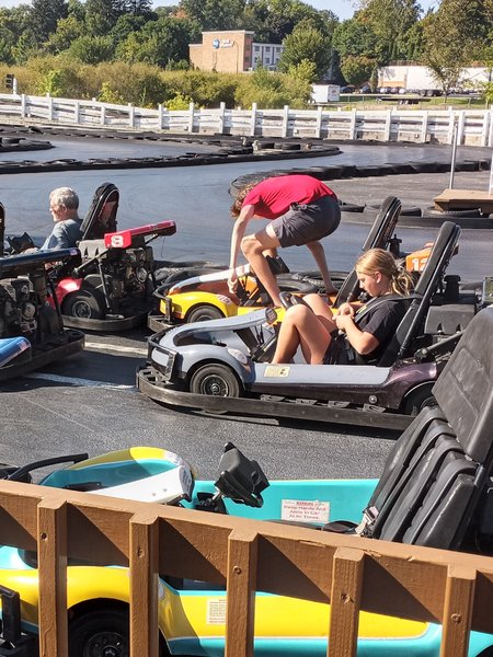 Go-kart track photo 6