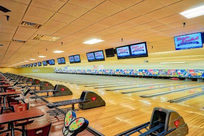 Joliet Town & Country Lanes photo 3