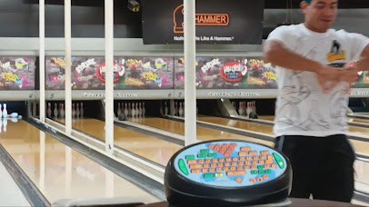 Valley Bowling Lanes photo 2