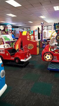 Chuck E. Cheese photo 2