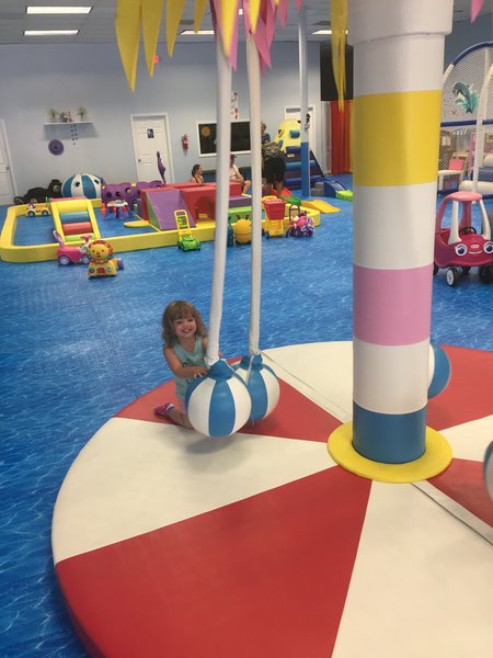 Fun 'n Play Indoor Playground photo 4