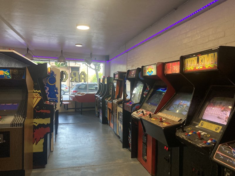 Andy's Awesome Arcade - MrPuttersFFC