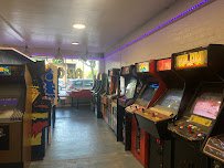 Andy's Awesome Arcade - MrPuttersFFC