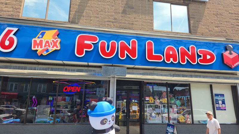 Max Funland photo 5