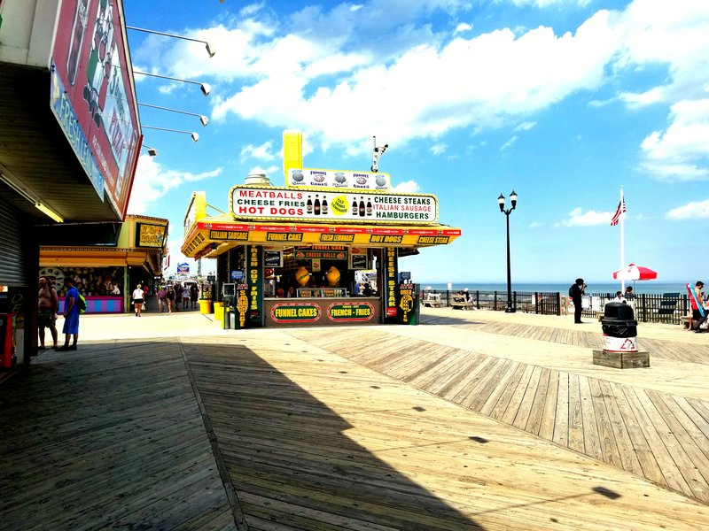 Lucky Leo's Amusements photo 5